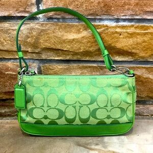 Vintage coach small shoulder bag
